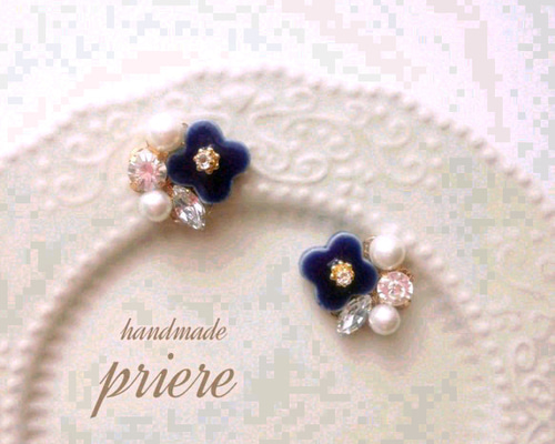 カラフルタイルお花ビジューアクセサリー＊＊（ネイビー