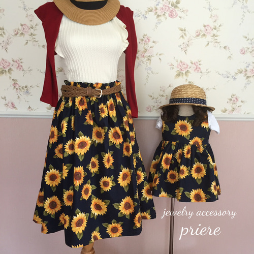 親子ペア＊キッズひまわりワンピース＊日本製(紺)(80size・90size