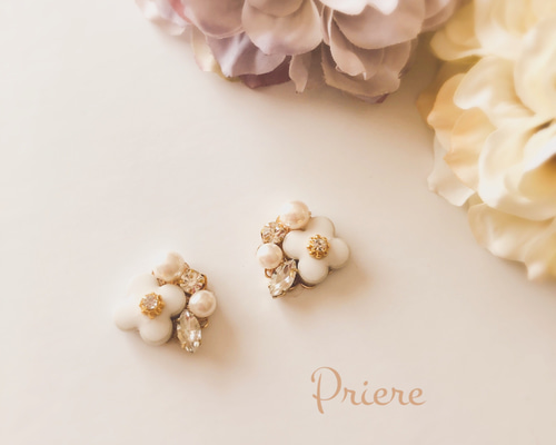 カラフルタイルお花ビジューアクセサリー*(ホワイト)(ピアス カラフルタイルお花ビジューアクセサリー*(ホワイト)(ピアス