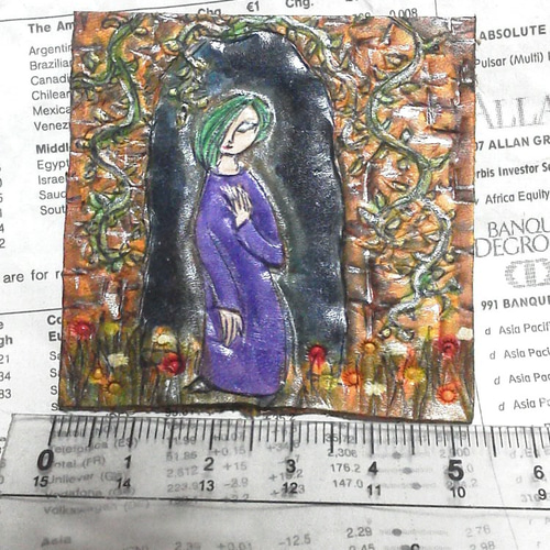 ミニ額入り 本革 革絵 一品物 No．2 蔦の壁 絵画 工房HANZOU