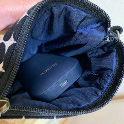 iQOS glo タバコ ふわふわ ケース 帆布黒 大人の移動ポケット