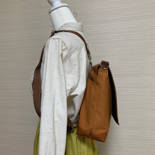 A 4ファイル対応 横長 リュックにもなる ショルダーバック 3way 帆布