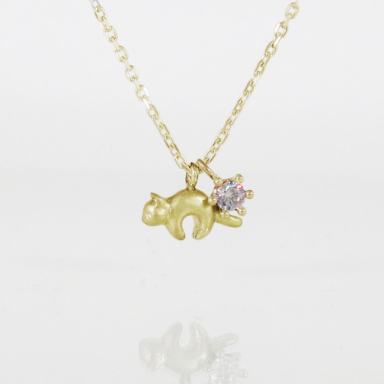 とっても小さな子ネコとダイヤ0.1ctのK18YGペンダント < Charles.Jr【チャールズ.Jr】>