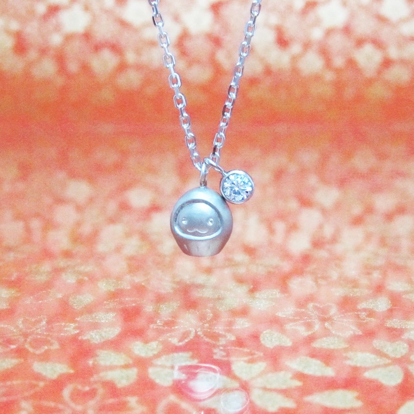 とっても小さな子ダルマのSV925シルバーペンダント < KODARUMA【子達磨（こだるま）】>