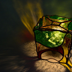 ステンドグラス　アロマランプ　四角　緑、黄色 2枚目の画像