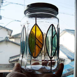 葉っぱのガラス瓶（淡緑） 1枚目の画像