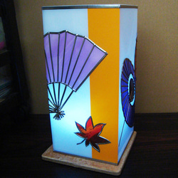 和の灯り-和傘と扇子 3枚目の画像