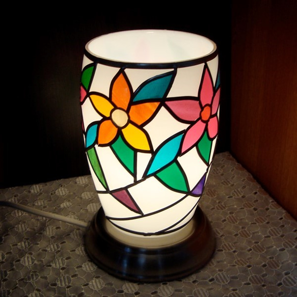 【Creema限定 クリスマス早割価格】お花の灯り（テーブル照明） 4枚目の画像