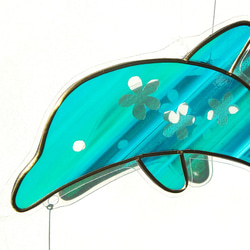 《光のモビール》イルカ　ステンドグラス風海魚のサンキャッチャー（受注生産） 4枚目の画像