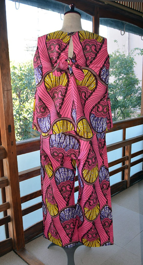 ギテンゲワイドパンツ　‐アフリカの布キテンゲで作ったワイドパンツ（20GWPB02） 7枚目の画像