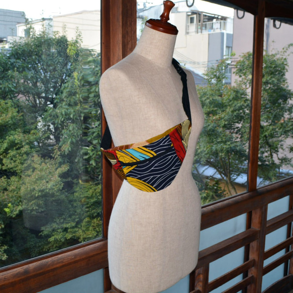 ギテンゲウエストバッグ　‐アフリカの布ギテンゲで作ったウエストバッグ（20GWB01） 2枚目の画像