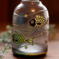 kirie一輪挿し・魚　ガラス　花器　 2枚目の画像