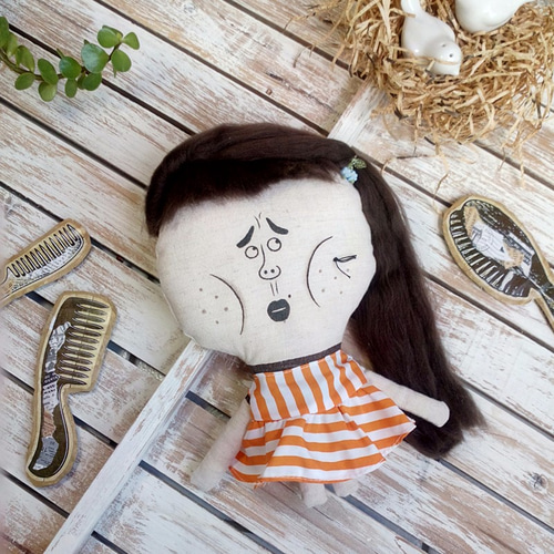 葡萄味のドーナツちゃん 創作人形 アーティストベア 海外作家様 ハンドメイド 葡萄味のドーナツちゃん 創作人形 アーティストベア 海外作家様