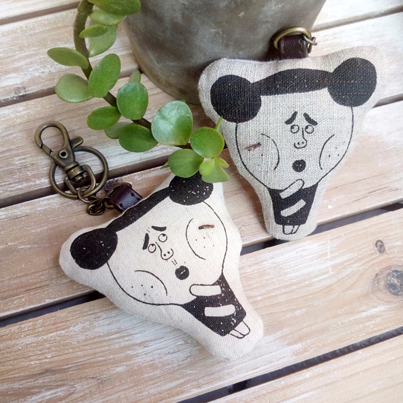 チャンタウはパンとどまります。キーホルダーハンドメイド/人形/レトロ