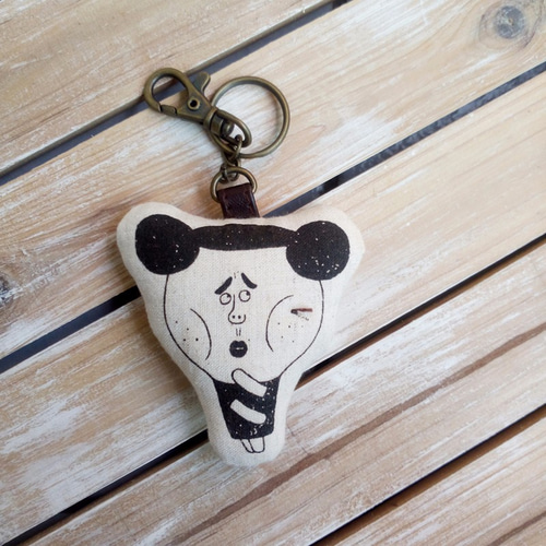 チャンタウはパンとどまります。キーホルダーハンドメイド/人形/レトロ