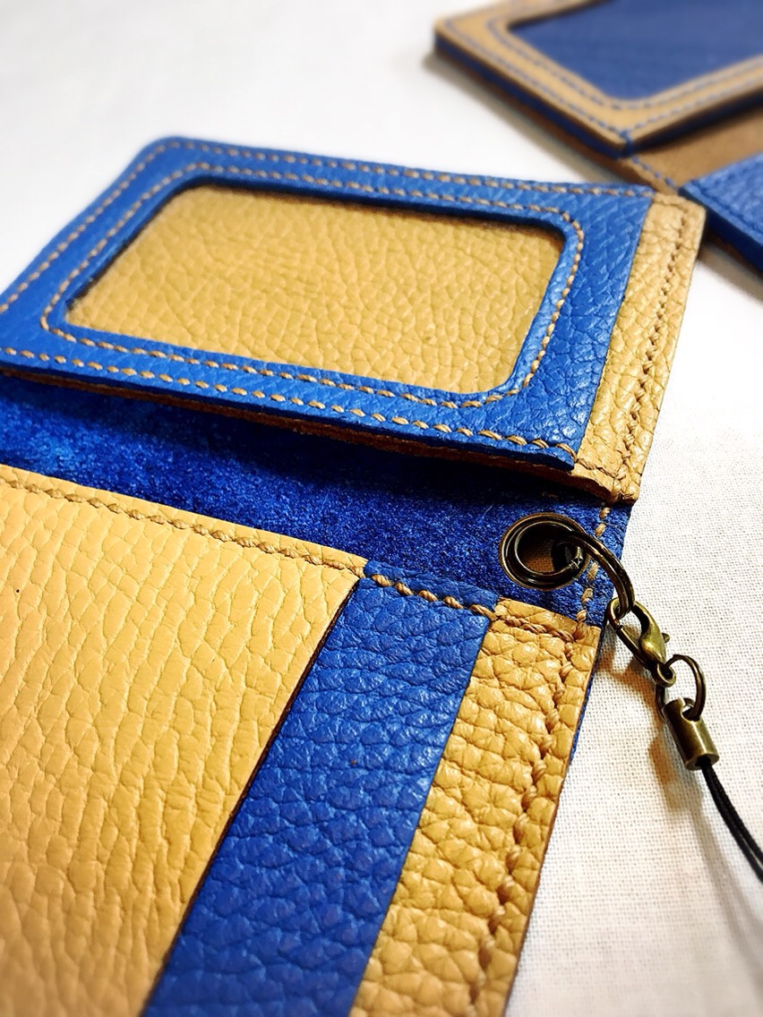 (受注作成)パスケース、免許証ケースADRIA  Champagne/Freshy