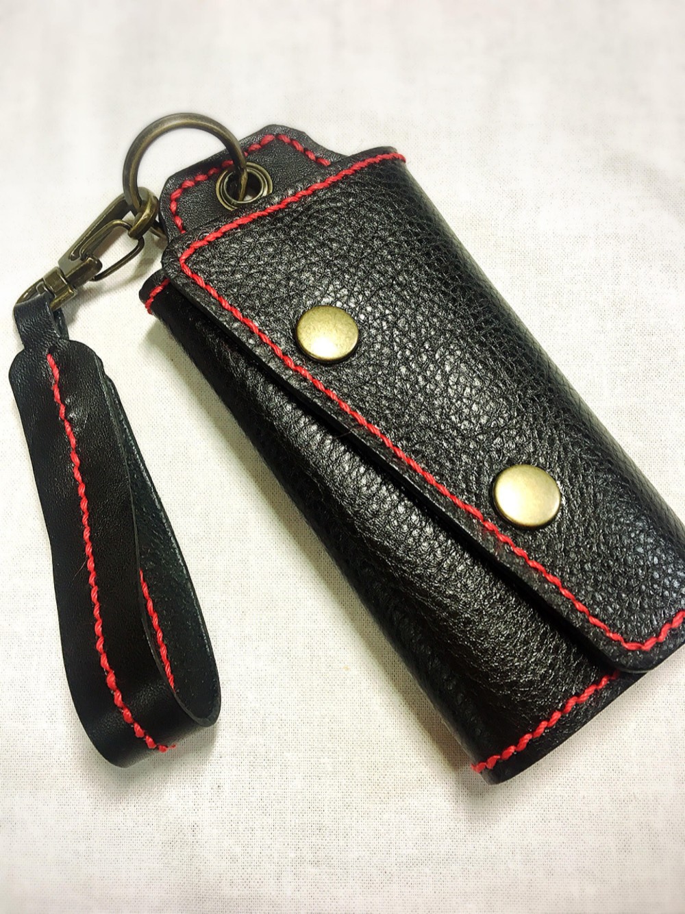 （受注作成）キーケース♪ブラック赤糸