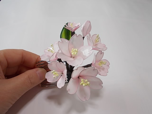 桜（淡桃）のかんざし・コーム　 5枚目の画像