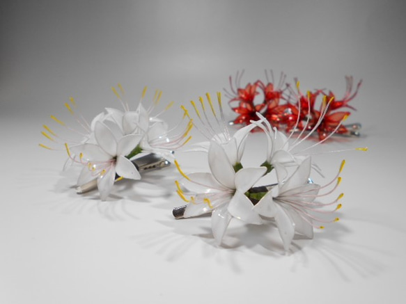 Higanki花（白色）髮夾/髮飾 第5張的照片