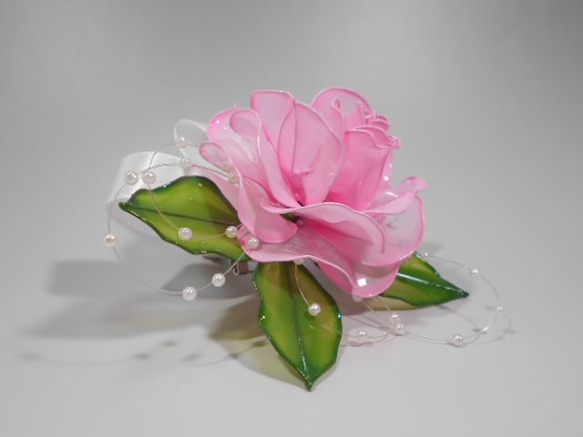 玫瑰胸花（B型） 第3張的照片