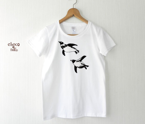 泳いでる！ペンギン 白 Tシャツ（インク：黒） 2枚目の画像