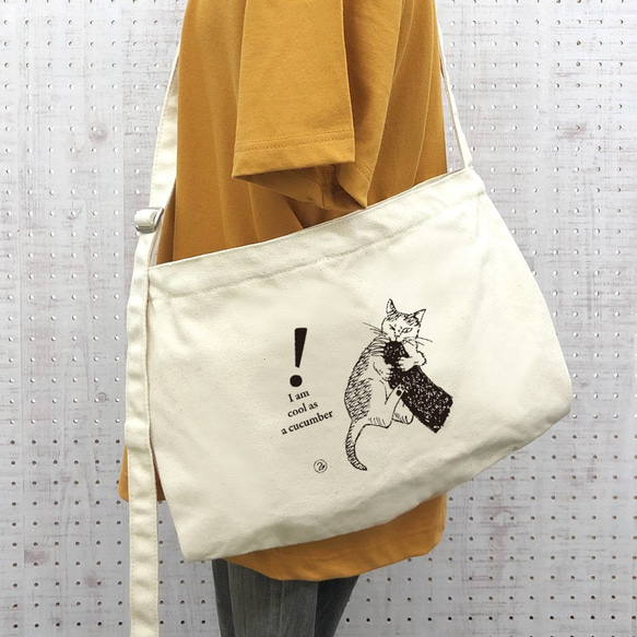 内ポケット付き ショルダーバッグ 冷静猫 生成り ナチュラル 帆布 プレゼント 母の日 ねこ ネコ 1枚目の画像