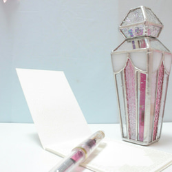 香水瓶風 ステンドグラス ペンスタンド 3枚目の画像