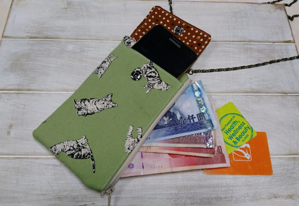 グリーン手描き風の猫の携帯電話用ポケット/ハッチバックパケット 3枚目の画像