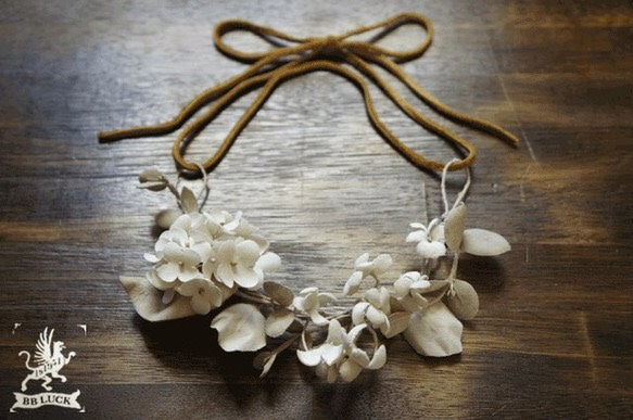 necklace 　【　布花ネックレス ＊ hydrangea ,viole ＆ eucalyptus　】 1枚目の画像