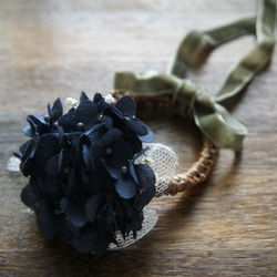 hair tie 【 布花ヘアゴム ＊ hydrangea ＆ ribbon ... navy 】 1枚目の画像