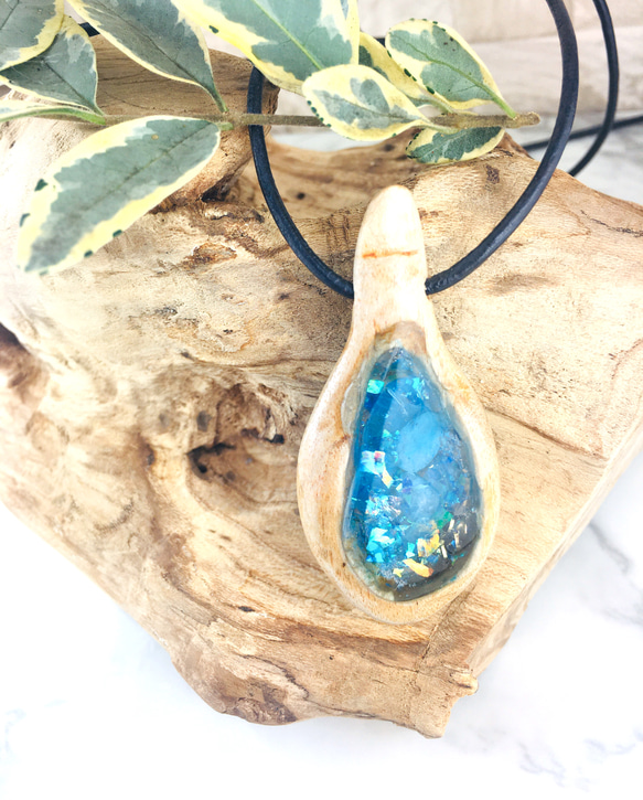 [定做]海藍寶石Orgonite木製珠寶 第2張的照片