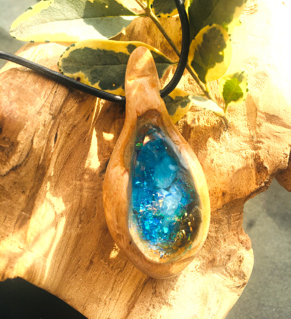 [定做]海藍寶石Orgonite木製珠寶 第7張的照片