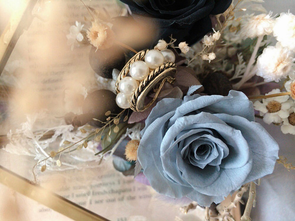 【好花】金邊方型玻璃不凋玫瑰乾燥花盒 乾燥花 情人節花禮 開幕 第6張的照片