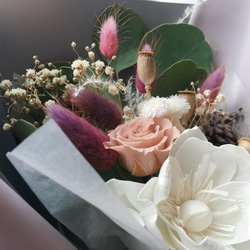 【好花】質感韓式包裝 不凋玫瑰花束 情人節花束 畢業花束 母親節花束(L) 第7張的照片