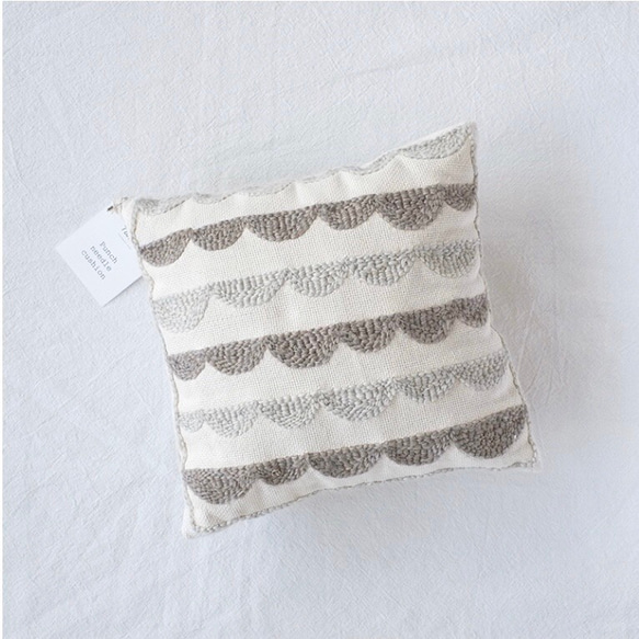 Punch needle cushion / パンチニードルクッション クッション