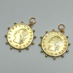 18金 翡翠 蝉(セミ)彫刻 ペンダントトップ ペンダントトップ RMR 通販