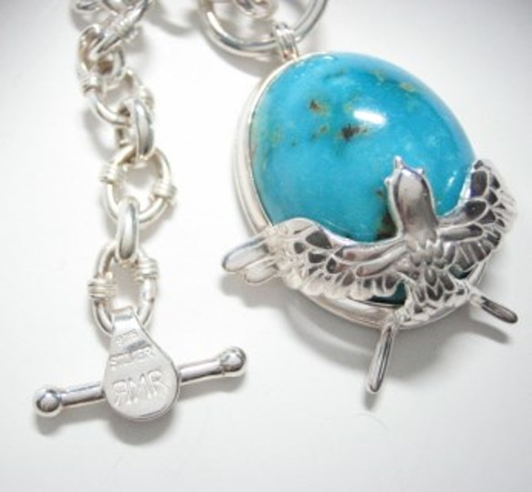 ツバメと大粒天然ターコイズのネックレス 3枚目の画像