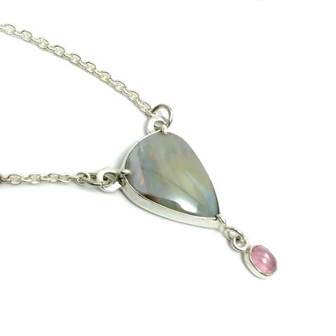 ボルダーオパール＆ピンクトルマリン　ジョッキアダァクア(gioccia d'acqua)シルバーネックレス