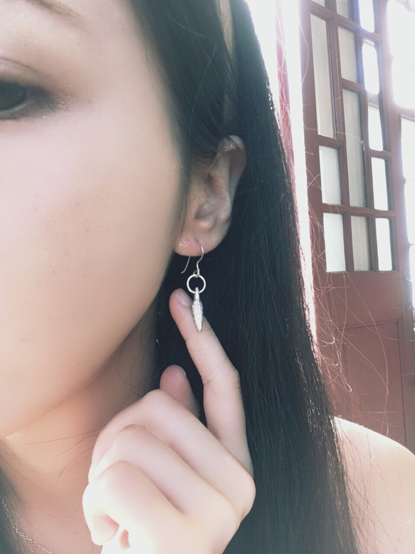 ♔ UMICHEN ♔ ● 羽毛 ● 925純銀耳環 金工/禮物/EARRING 第4張的照片