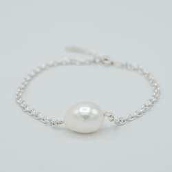 ♔ UMICHEN ♔ 優雅的珍珠手鍊 純銀手鍊 pearl silver Bracelet . 第8張的照片