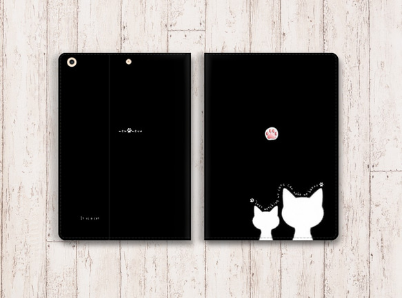 【ふわふわ白猫後ろ姿《ブラック》】手帳型タブレットケース（カメラ穴あり/はめ込みタイプ） iPad/タブレットケース　 2枚目の画像