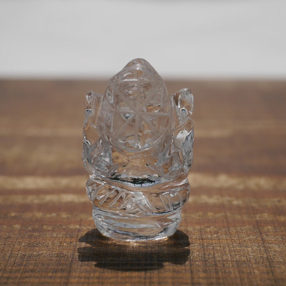 天然水晶ガネーシャ像(ヒマラヤ産)約6.5g高約28mm手彫り天然石テラリウム素材超透明[gnhq-200901-03] 7枚目の画像