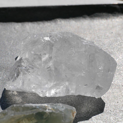 現物☆3個セット 天然石アメジスト/水晶/プラシオライト 合計約146g 原石ラフロック[rset-201025-05] 8枚目の画像