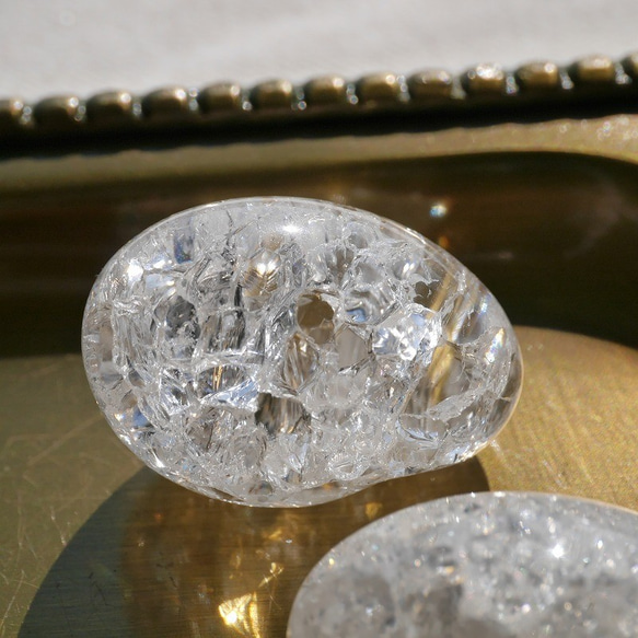天然石2個セット合計約31gクラックレインボー水晶(ブラジル産)爆裂水晶タンブル磨き石[crq-201108-05] 5枚目の画像