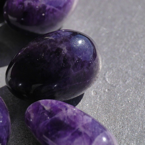 天然石3個セット合計約32～34g濃色アメジスト(ブラジル産)タンブル 紫水晶磨き石鉱物鉱石[am-210303-01] 6枚目の画像