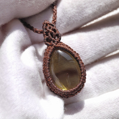 アンティーク調レモンクォーツ、ブラウンダイヤモンドネックレス