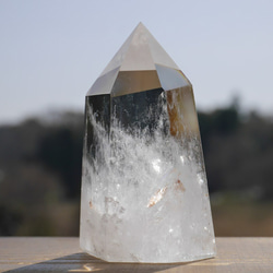 天然石 水晶(ブラジル産)約65ｍm×41mm約109g研磨ポイント六角柱クォーツクリスタル[qp-210511-04] 6枚目の画像