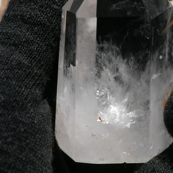 天然石 水晶(ブラジル産)約65ｍm×41mm約109g研磨ポイント六角柱クォーツクリスタル[qp-210511-04] 10枚目の画像