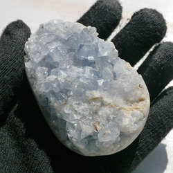天然石 約180g約66mmセレスタイト(マダガスカル産)たまご型半球原石結晶ぎっしり天青石[ce-210602-02] 2枚目の画像