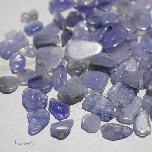 ☆大きめ天然タンザナイト☆17.8ct/18.1mm☆天然石黝簾石
